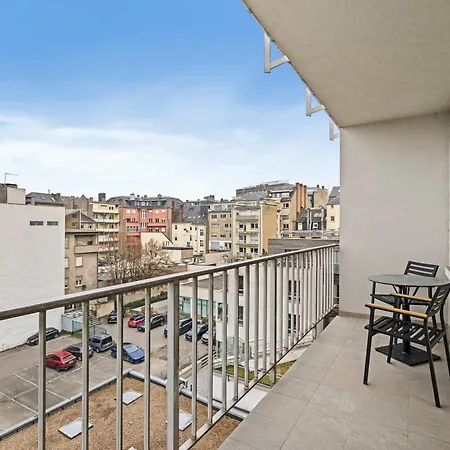Apartment Modern Near Station