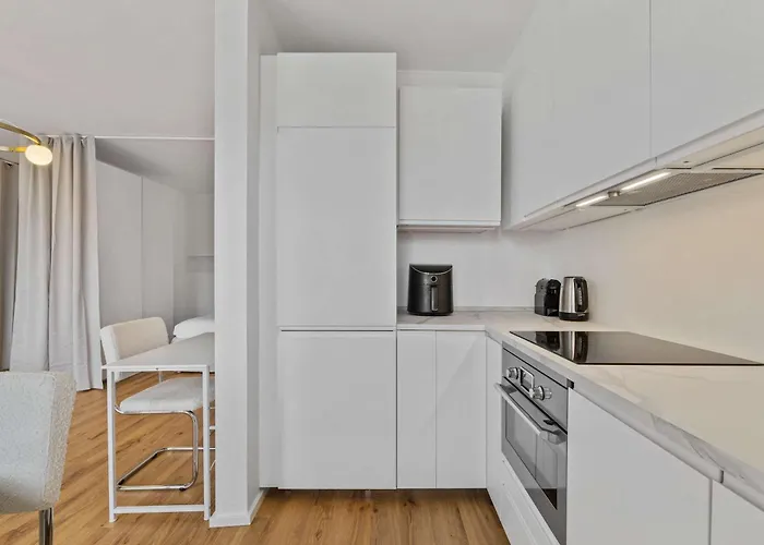 Modern Near Station *